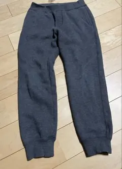 ユニクロ　ボアスウェットパンツ　130 グレー