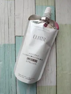 エリクシール リフトモイスト ローションSPⅢ とてもしっとり つめかえ 化粧水