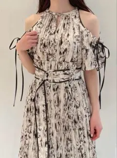 snidel 2wayボリュームスリーブプリントワンピース