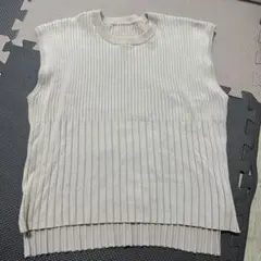 チャオパニック　ニットノースリーブのサムネイル