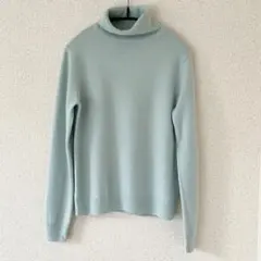 ユニクロ　カシミヤ100 タートルネックニット