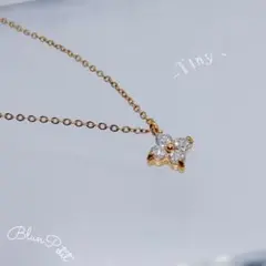 クローバー ネックレス ステンレス18KGP 四葉 ゴールド 5Aジルコニア