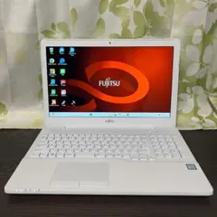 富士通 LIFEBOOK✨SSD256GB☆メモリ8GB☆Core i3のサムネイル
