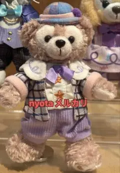 ダッフィー ぬいぐるみバッジ テイスティサマーサプライズ - メルカリ