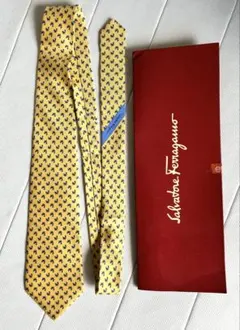 Salvatore Ferragamo ネクタイ
