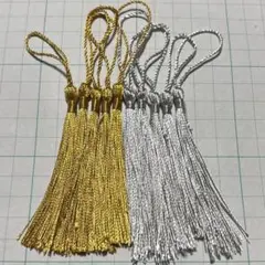 ゴールド タッセル