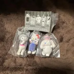 サンリオ　ミニチュアチャーム　ハローキティ　シナモン　クロミ　バンダイ　新品