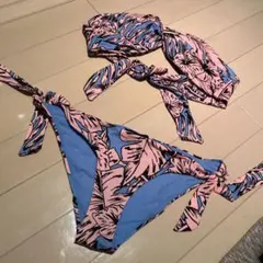 ZARA ザラ ビキニ 水着 フラワープリント トロピカル柄のサムネイル