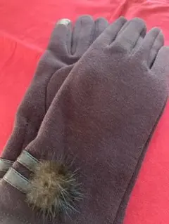 ファー飾り付きダークブラウン手袋