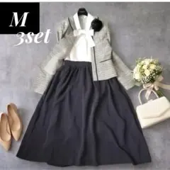 新品有 UR他 セレモニーママスーツ3点 ツイード紺 ボウタイ M 卒入学