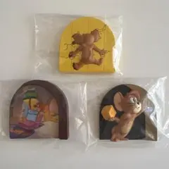 【3点セット】トムとジェリー　ジェリーとタフィーがいるお家フィギュア