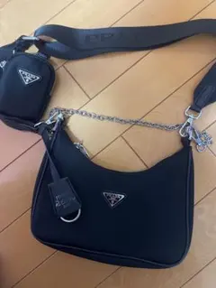 PRADA ブラック ショルダーバッグ　ノベルティ