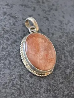 【天然石】サンストーン ペンダントトップ 太陽の輝き ヴィンテージ調