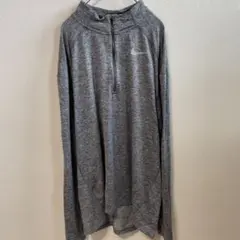 美品ナイキ 【L〜XL】 ハーフジップ霜降カットソー 長袖灰 混紡 ランニングのサムネイル