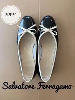 Ferragamo フェラガモ　パテントレザー　エナメルシューズ　5Cのサムネイル