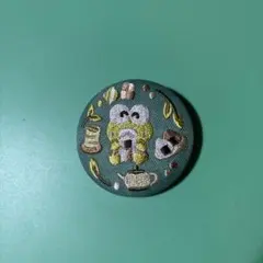 サンリオ　ケロケロケロッピ刺繍缶バッジ