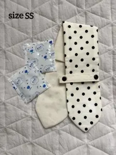 みぃ様 犬用 保冷剤付きネッククーラー ドット柄 ハンドメイド SS ふぉれすと様 犬用 保冷剤付きネッククーラー ドット柄 ハンドメイド