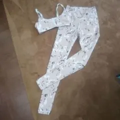 フラワープリント ヨガウェアセット