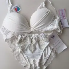 Love Gerie　ノンワイヤーブラジャー＆ショーツ　Mのサムネイル