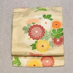 【B74】クリーム色に華やかな菊の花 名古屋帯
