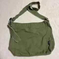 SHEIN カーキ ショルダーバッグ 大容量のサムネイル