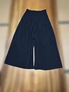 黒 ガウチョパンツ