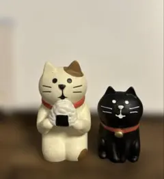 ★コンコンブル★黒猫とおにぎり猫の可愛い置物2体セット