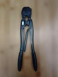 AMP 圧着工具 圧着機 22-16 PIDG 圧着ペンチ 美品 送料無料 - メルカリ