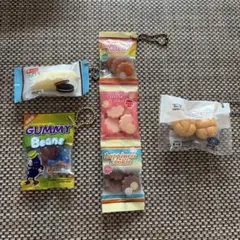 カプセルトイ お菓子ミニチュアセット　スクイーズ