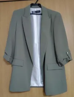 【美品】Мサイズ ZARA ライトグリーン テーラードジャケット