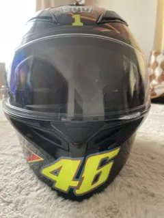 AGV 貴重 バレンティーノロッシ ヘルメット 46 - メルカリ