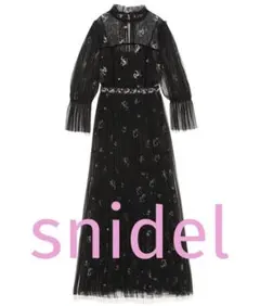【美品】snidel ボタニカルレース刺繍ワンピース　インナーセット　ドレス