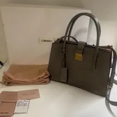 miumiu♡2wayバッグ miu miu（ミュウミュウ） アルカディ ラージ 2WAYバッグ ハンドバッグ