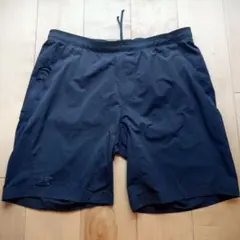ARC’TERYX APTIN SHORT ショートパンツ Black Lサイズのサムネイル