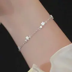 新品❣️スターブレスレット　シルバーカラー　CZダイヤ　清楚【匿名配送】のサムネイル