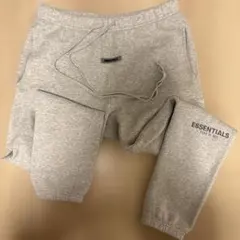 希少S essentials fog fearofgod フリースパンツ