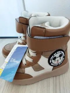 Item thumbnail for item 46d76709-3967-48f6-bb25-17b2d2522e7f