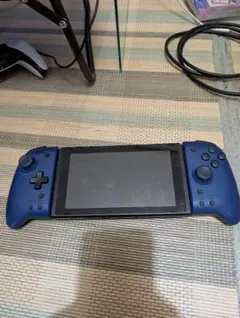 任天堂Switch本体　箱無し　ソフト付き　コントローラー付き