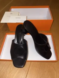 (*)様 Maison Margiela 4ステッチ Kiki 黒 サンダルミュ 様 Maison Margiela 4ステッチ Kiki 黒 サンダルミュ - メルカリ