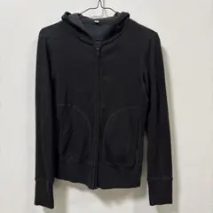 ユニクロ　UNIQLO フルジップ パーカー ブラック　レディースS 冷房対策のサムネイル