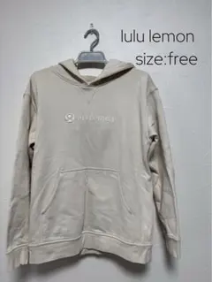 lulu lemon ベージュ パーカー フリーサイズのサムネイル