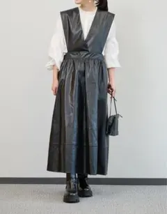 2025年最新】ラフロウ roughlowサロペットの人気アイテム - メルカリ