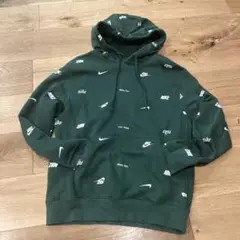 Nike ダークグリーン パーカー