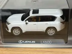 新品未使用・ギミック満載 Weitu製 威拓 1/18 レクサス LX570 白