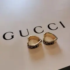 GUCCI ロゴ ピアス ゴールド×ブラック ノベルティのサムネイル