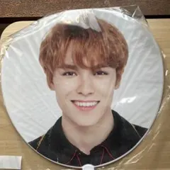 seventeen バーノン　うちわ