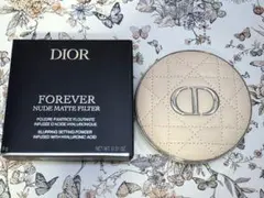 ディオールスキンフォーエヴァー ヌード マット フィルター フェイスパウダー