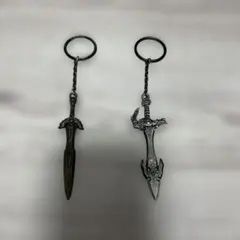 ドラゴンクエスト　ロトの剣　天空の剣　ブロンズ製キーホルダーのサムネイル
