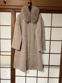 新品未使用ムートンコート ベージュ ファー襟付き