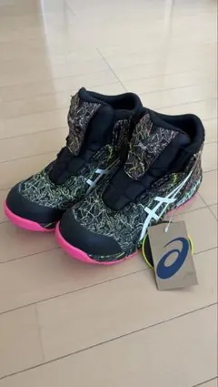 限定CP304 アシックス 安全靴 マグマ ブラック/ホワイト ピンク - メルカリ